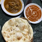 インターナショナルビレッジ - チキンカレーとエビカレー