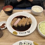 厚切りレアとんかつ まことん - 