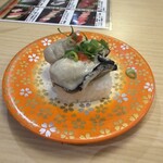 回転すしまんまん - 蒸し牡蠣