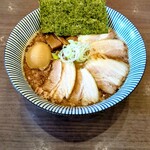 麺屋やま昇 関店 - 料理写真:全部入り中華そば