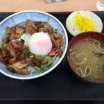 多久西パーキングエリア 上り - モテナスランチ

500円のランチ
おいしく頂きました (*´ڡ`●)