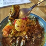 中郷クミン - 牡蠣のスパイスオイル漬け