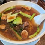 TaiKouRou - 牛バラ肉の角煮そば。