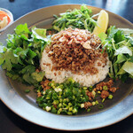 オクシモロン - エスニックそぼろカリー(単品1600円)