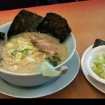 山岡家 豊橋下地店 - 