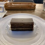 パティスリー モンプリュ - オペラ 740円