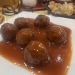 餃子飯店 - 肉団子