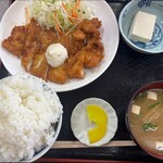 ドライブインあけみ - チキン南蛮定食