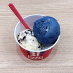 サーティワンアイスクリーム - 料理写真:ゴムゴムのフルーツパンチとクッキーアンドクリーム