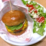 TEDDY'S BIGGER BURGERS - 料理写真:平日ランチ￥1,100　2026.1.16