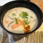 鳥せい - 濃厚、まるでクリームシチューのようななめらかさ。そこらの酒粕とは新鮮さが違う。あったまりまくり。