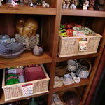 茶屋侘助 - お菓子棚