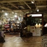 マザームーンカフェ - お店の外観