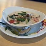 チェンマイ食堂 - トムカーガイ