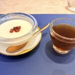 蟹王府 - 生姜紅茶がとても美味しかった