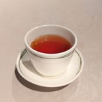 中国飯店 富麗華 - きんもくせい紅茶(至近距離)