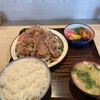 手打風ラーメン 洋定食 ボリューム