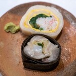 うを徳 - 2026.1 龍皮巻き（岩手産鰆、出水産スミイカ、紫蘇）と砧巻き（鳥取産松葉蟹、ちぢみほうれん草、錦糸玉子）
