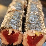えび寿し - 細巻き 鉄火巻 濃厚な海苔の風味があり まぐろといったいになり とても美味しい