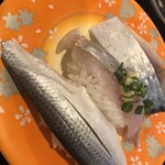 活けす廻転寿し 百万両 - 