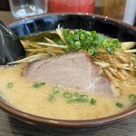 博多ラーメン 長浜や - 料理写真: