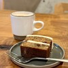 Massif - キャロットケーキ&ホットチョコレート