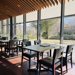 Restaurant Emoa - 客席