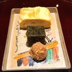 蓬左茶寮 - だし巻き卵、青さ海苔の佃煮 、たたき梅