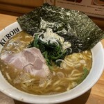 横浜家系ラーメン 黒帯 - 料理写真: