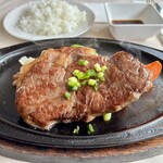 ステーキ 東洋館 - 料理写真: