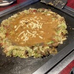 お好み焼 ゆかり 横浜スカイビル店 - 上手に焼けてます！