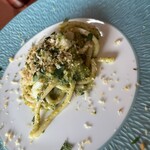 atri - スミイカとブロッコリーのパスタ