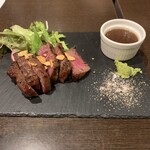 ステーキ&チーズ酒場 レッドコング - 