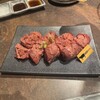 炭火焼肉・にくなべ屋 神戸びいどろ 大井町店 