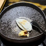 銀座焼とり 京丹波 - 【デザート】-自家製ミルクアイスにスイートポテト添え-