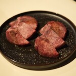 焼肉 六区 - 