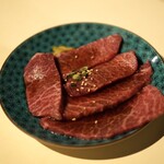 焼肉 六区 - 