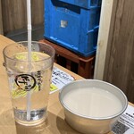 大阪焼肉・ホルモン ふたご - 冷水とマッコリ