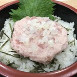 でか盛り海鮮問屋 - 