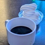 コート・ダジュール - ドリンク写真:ホットコーヒー&ソフトクリームクリーム