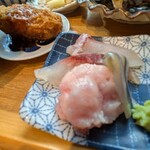 魚とワインはなたれThe Fishand Oysters - 大粒カキフライ＋刺身３種