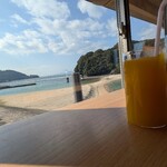 HIME HUS - ドリンク写真:海を見ながら癒しのひと時