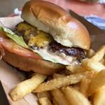 Mahaloha Burger Waikiki - 