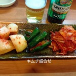 吉富 - キムチ盛合せ
