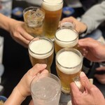 居酒屋 しんざん - まずは７人で乾杯です♪(*^^)o∀*∀o(^^*)♪