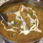 インド料理 パリワル - マタルパニールカレー