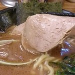 横浜家系らーめん 二代目武道家 - 軟らかロースチャーシュー
