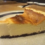 ABC 肉とワインのおいしい店 - ABCチーズケーキ