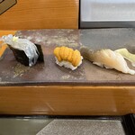 亀甲寿司 - 