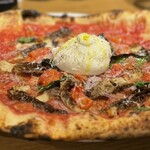 ピッツェリア トラットリア ダ オカピート - 豪華すぎるスペシャルマリナーラ